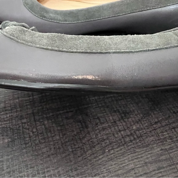 Cole Haan gray leather & suede pointed toe flats with tassels 6 - Picture 11 of 13
